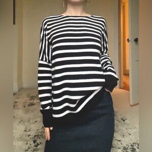 French Connection Black and White Striped Crew Neck Sweater Oversized Cute Comfy
